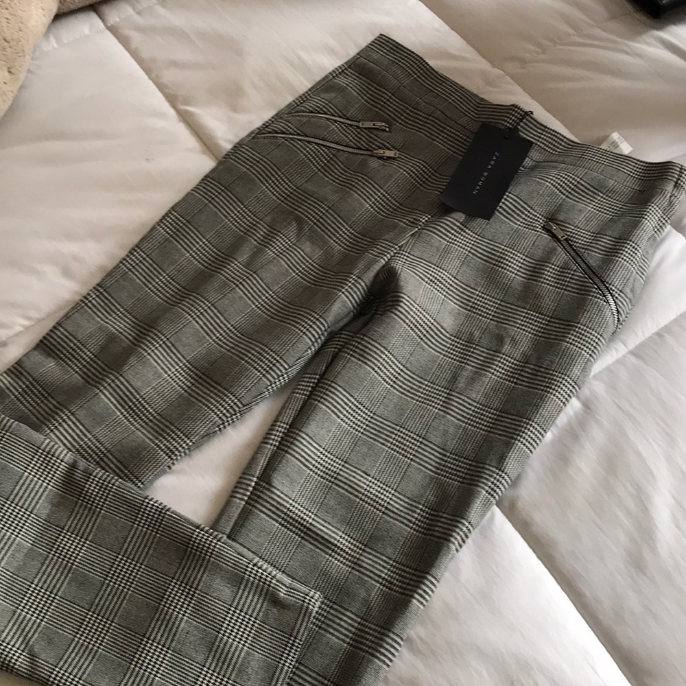 ✨New✨ Plaid Zara pants